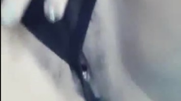 Bokep Indo Sintia Show Memek Basah Merekah