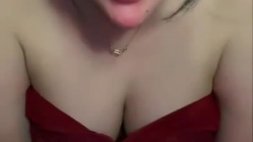 Bokep Indo Tante Chintia Omek Sambil Rebahan Di Ranjang