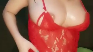 Bokep Indo Babyuh Gadis Toge Lingerie Merah Live