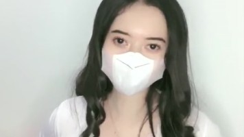 Lingling Goyang Ngangkang