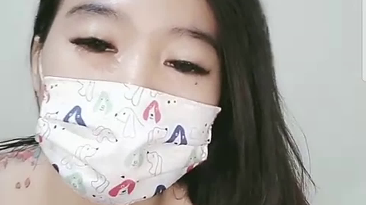 Dinda buka baju toket bulet