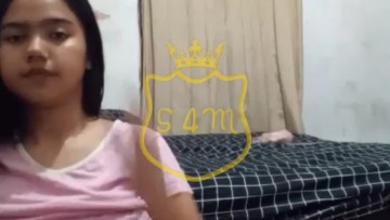 Vivi ABG Elus-elus Memek Desah Dong
