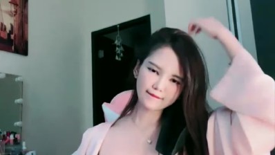 Bokep Pia Jepit Remas Susu Ngangkang Mango 71637390